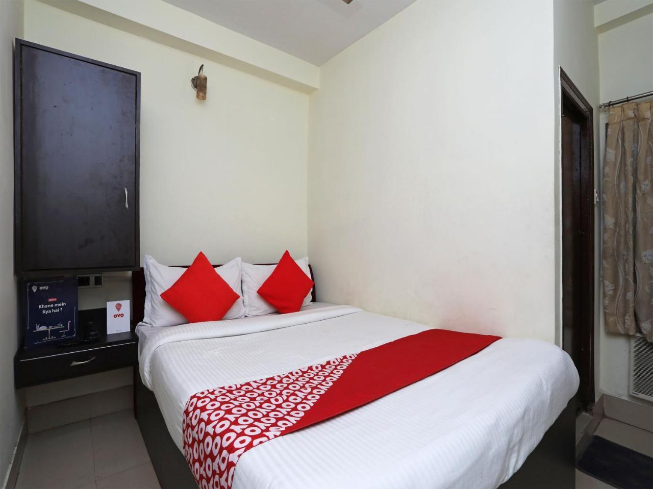 Oyo 13906 Vinita Inn Santragachi Экстерьер фото